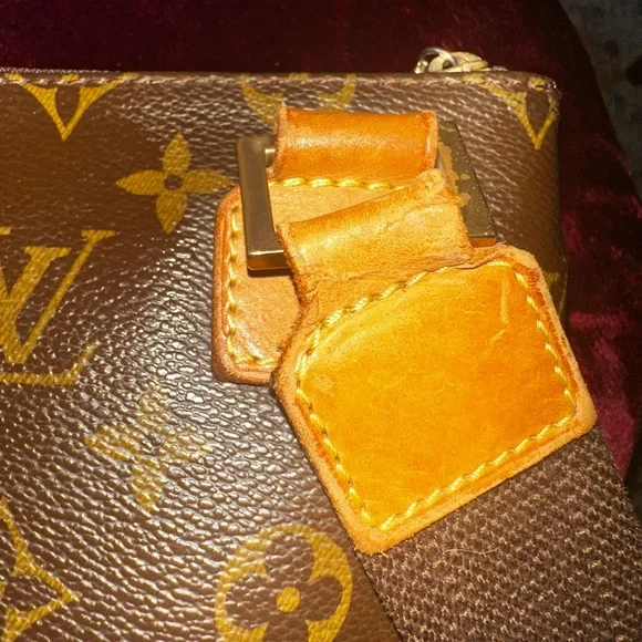 Louis Vuitton Brown Monogram Pochette Bosphore Crossbody Bag - Picture 7 of 12